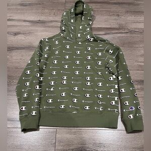 Champion boys hoodie. Green. Size M